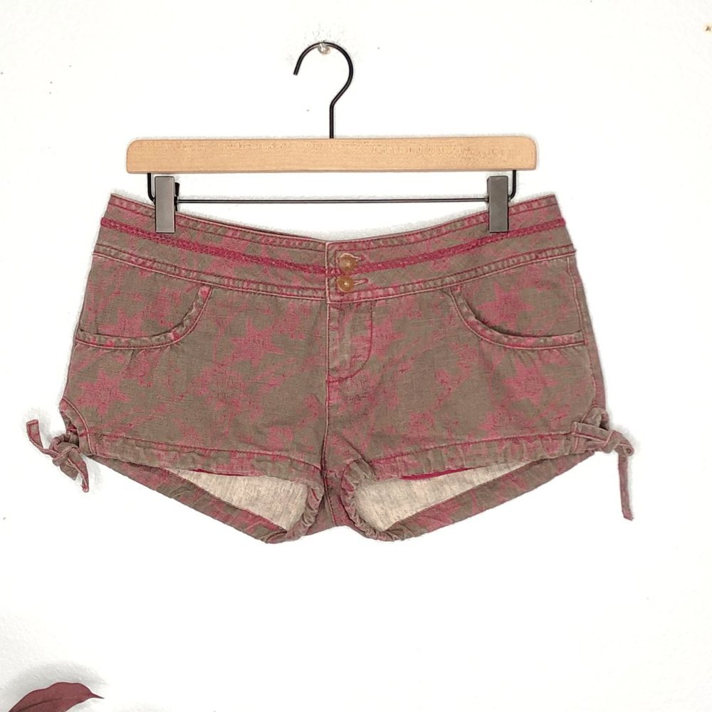 Free People Pink Gray Cotton Shorts Side Tie Shorty Shorts Low Rise 2 - Picture 1 of 7